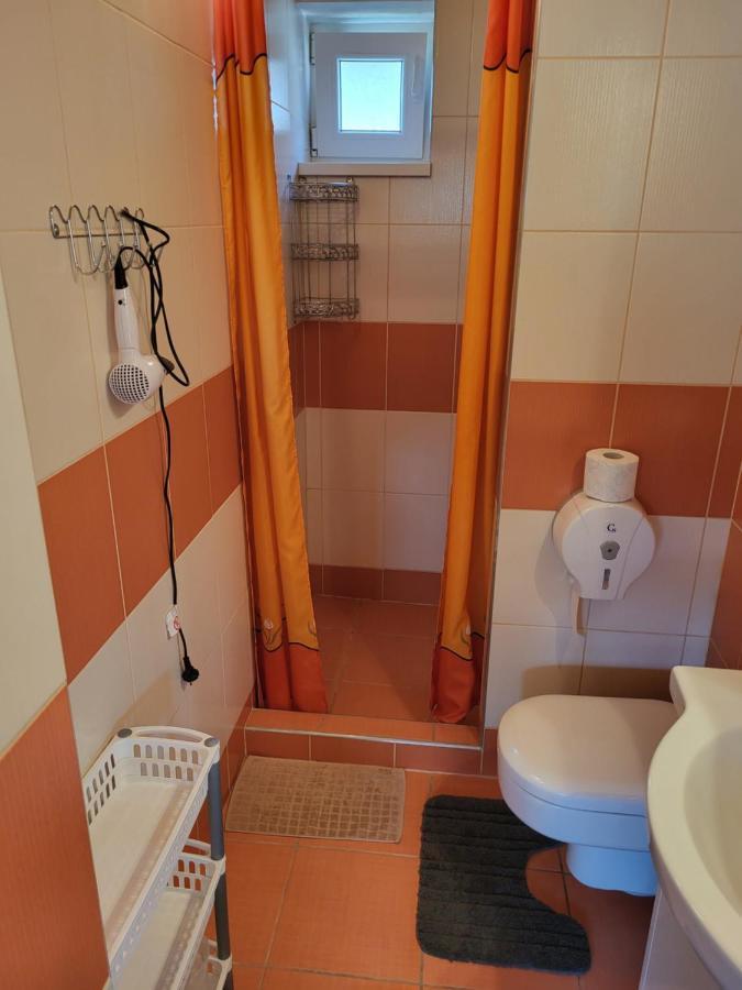 Privat Nika Hotell Závažná Poruba Eksteriør bilde